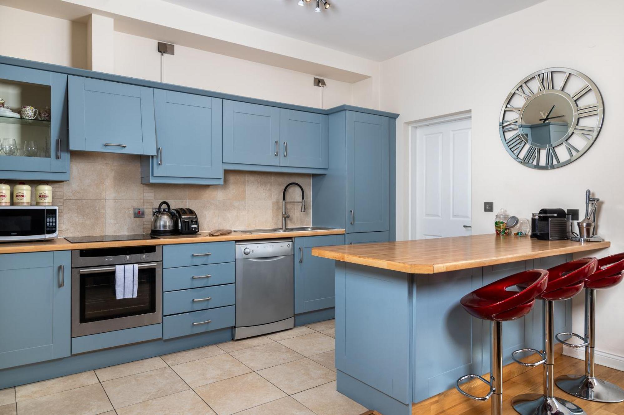 Shannonside - Stylish 5 Bed Marina Home & 40Ft Mooring Termonbarry 외부 사진
