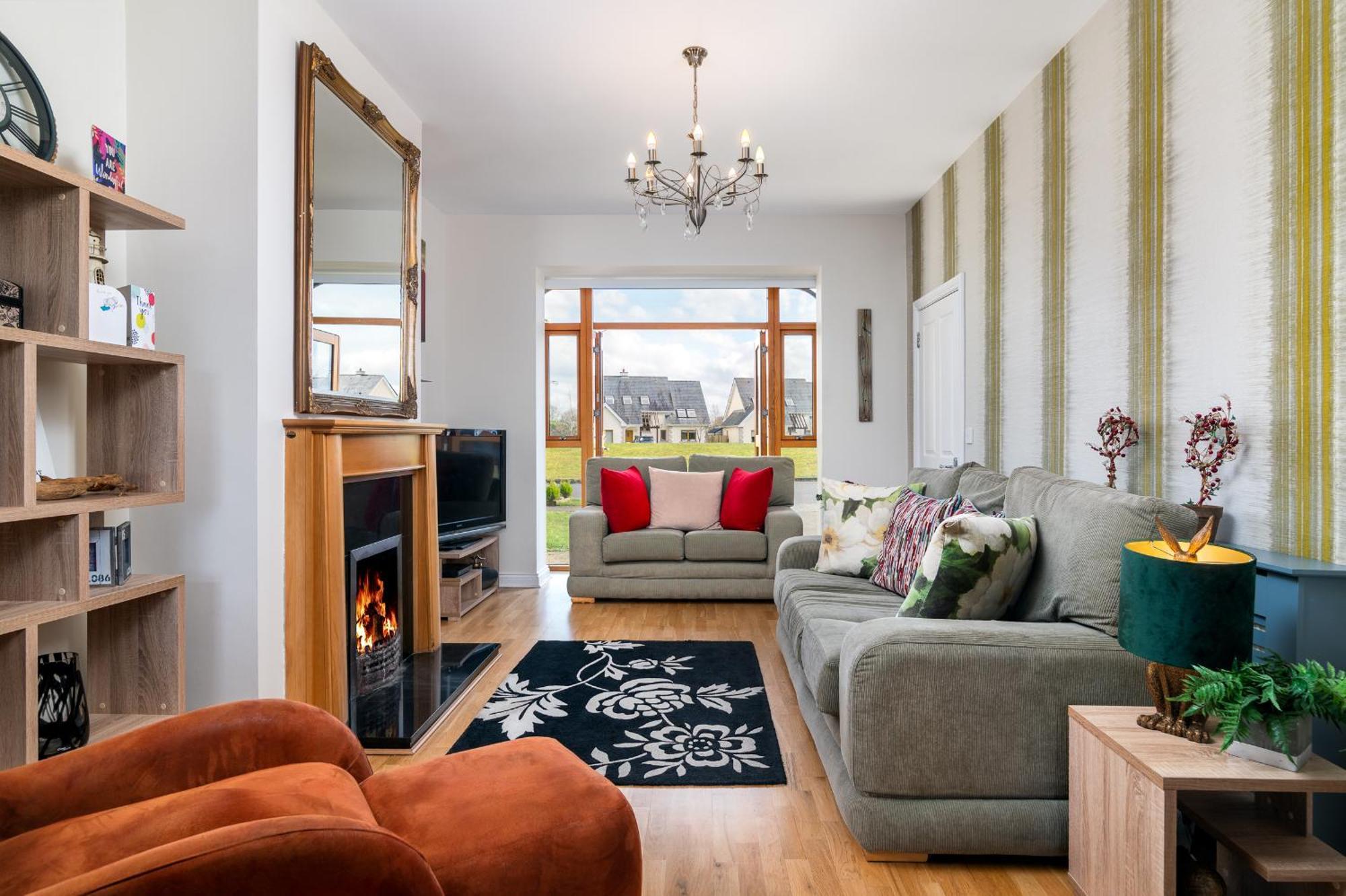 Shannonside - Stylish 5 Bed Marina Home & 40Ft Mooring Termonbarry 외부 사진